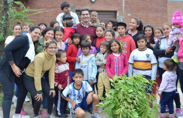 Capitanich dialogó con los vecinos de cara al Plan de Acción Integral de 90 días 1