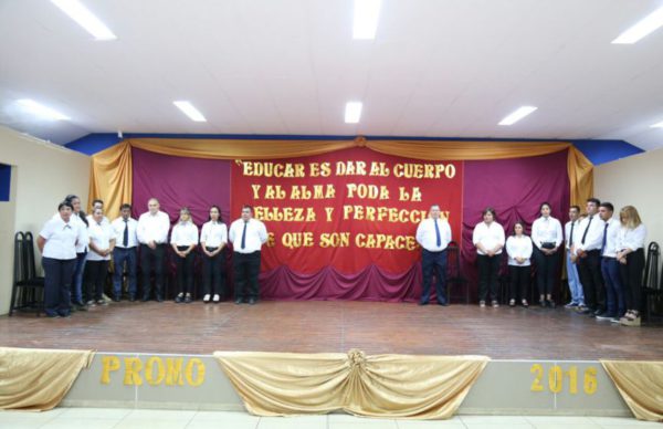 Petray participó del acto académico del Bachillerato Libre para Adultos del STM 1