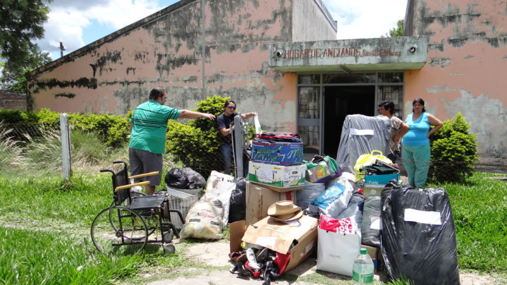 Ciudad Limpia celebró la navidad con donaciones para un asilo