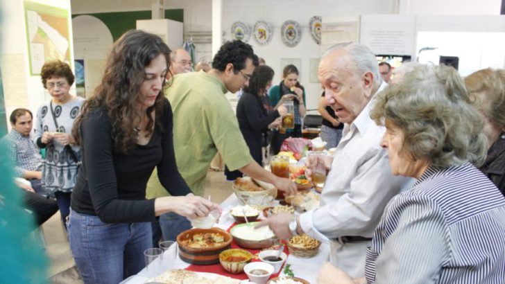 Con música, mates, amigos y una comilona, el Museo del Hombre Chaqueño recibió al Karaí Octubre