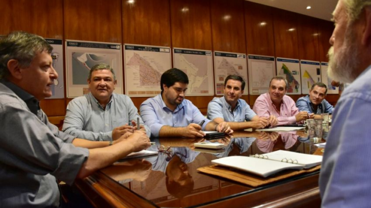 Peppo y cámaras de la construcción elevarán un reclamo conjunto a Macri