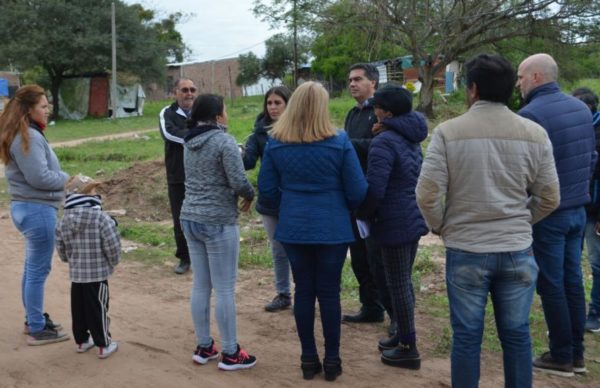 Capitanich supervisó tareas de mejoramiento barrial y recorrió la zona este de la ciudad 1