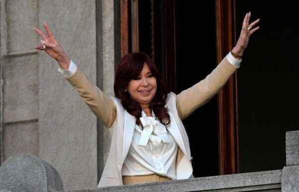 Supuestos pagos de sobornos: sobreseyeron a Cristina Fernández de Kirchner 1