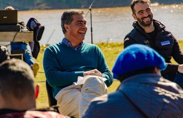 Junto a pescadores, Capitanich definió un plan de obras y equipamiento para el sector