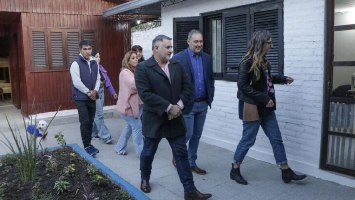 Botteri Disoff y Gómez recorrieron las instalaciones del nuevo parador nocturno de Resistencia