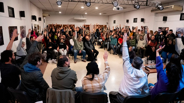 Telam: “Levantamos los acampes y el miércoles volveremos a trabajar” 1