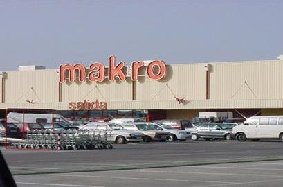 La recesión avanza: el mayorista Makro vende sus sucursales y se va del país