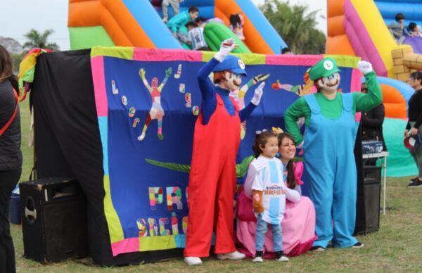 El municipio cerró el mes de las infancias en el Parque de la Democracia 3